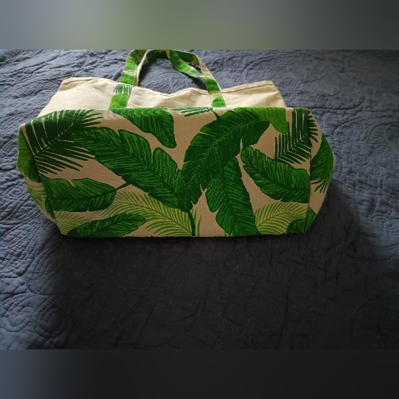 DEI Organic Cotton Canvas Tropical Green Leaf Print /Cream Tote Bag, New - Picture 5 of 8